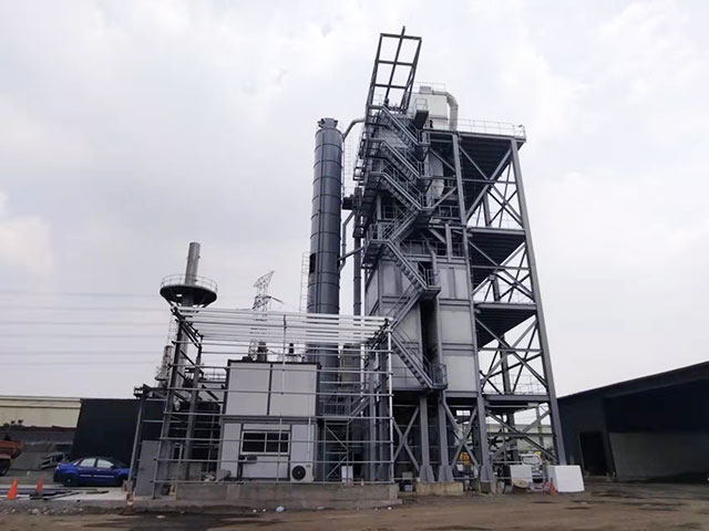 宏健系列(lie)LB3000瀝青混凝(níng)土攪拌站(zhan)配套LRZ120型瀝(li)青廠拌熱(re)再生設備(bei)